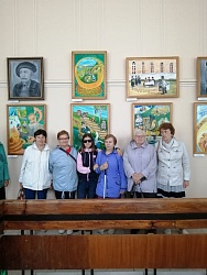 Экскурсия для слабовидящих читателей в новокузнецкий художественный музей